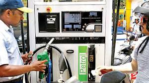 Read more about the article Petrol Diesel Price Today – लगातार 11वें दिन बढ़े पेट्रोल और डीज़ल के दाम