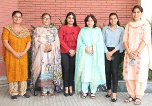 Read more about the article एपीजे कॉलेज के छात्रों ने जीएनडीयू परीक्षा में एम.ए. (अंग्रेजी) सेम 1 और सेम 3 में मारी बाजी