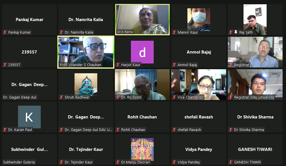 You are currently viewing डीएवी विश्वविद्यालय में “एनएएसी प्रत्यायन और गुणवत्ता आश्वासन” पर वेबिनार-सह-कार्यशाला आयोजित
