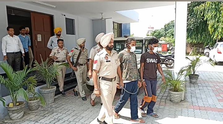 You are currently viewing कार और पैसे के लालच में दोस्त की मौत
