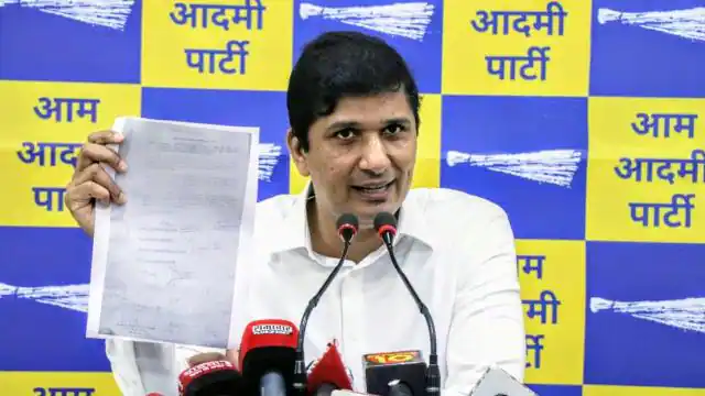You are currently viewing उत्तर दिल्ली नगर निगम के पूर्व “महापौर रविंद्र गुप्त” पर व्यापरियों ने , करोड़ों रुपये की उगाही करने का लगाया आरोप