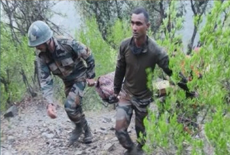You are currently viewing जम्मू-कश्मीर के रामबन में हुआ , दर्दनाक-सड़क हादसा