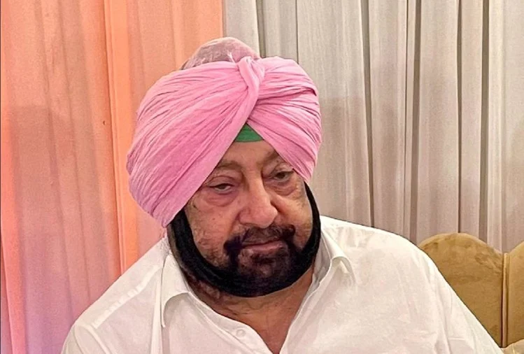 You are currently viewing कैप्टन अमरिन्दर सिंह आज कर सकते हैं , नई राजनीतिक पार्टी का ऐलान