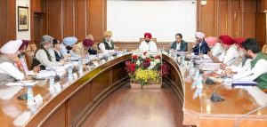 Read more about the article पंजाबी भाषा कानून का उल्लंघन करने वाले स्कूलों और लगेगा भारी जुर्माना सरकारी कर्मचारियों पर