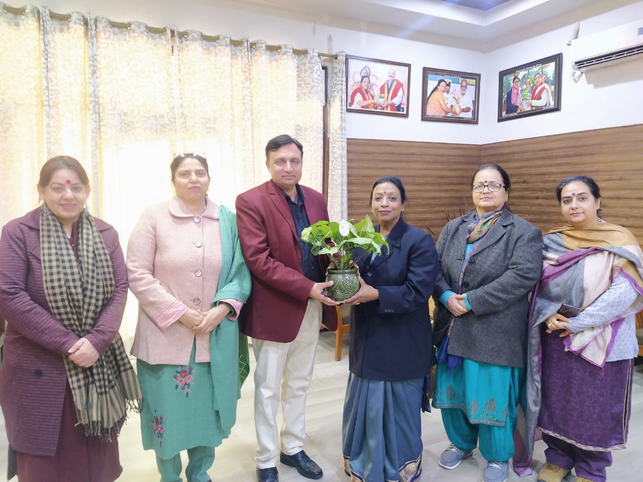 You are currently viewing DPI Deputy Director डॉ. Ashwani Bhalla ने किया Visit HMV कॉलेज