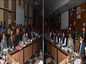 Read more about the article पंजाब चुनाव मतगणना स्टाफ को दिया प्रशिक्षण 10 मार्च को होगी काउंटिंग; जालंधर में 9 विस क्षेत्रों के लिए 3 गणना केंद्र, 1170 कर्मचारी-अधिकारी निभाएंगे ड्यूटी