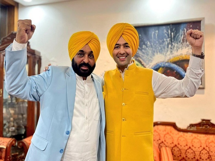 You are currently viewing पंजाब के नए CM का शपथ ग्रहण समारोह आज 17वें मुख्यमंत्री बनेंगे भगवंत मान खटकड़ कलां से ही शुरू हुआ था सियासी जीवन  केजरीवाल कैबिनेट समेत मौजूद रहेंगे
