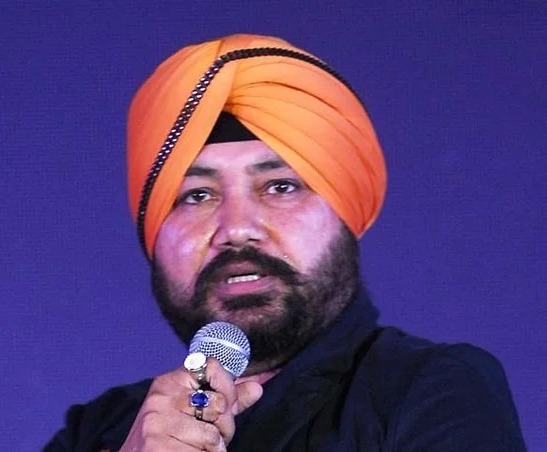 You are currently viewing हाईकोर्ट पहुंचे पंजाबी सिंगर दलेर मेहंदी 2 साल कैद की सजा के खिलाफ अपील पटियाला जेल में सिद्धू के साथ बंद