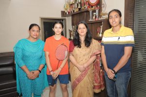 Read more about the article PCMSD कॉलेजिएट सीनियर सेकेंडरी स्कूल, जालंधर की छात्राओं  ने बैडमिंटन मैच जोन-2 में जीत प्राप्त की ।