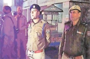 Read more about the article ट्रैफिक नियमों का उल्लंघन करने वालों पर कसा शिकंजा काटे चालान