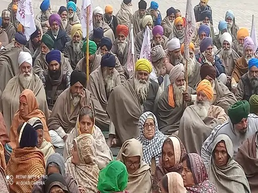 You are currently viewing पंजाब में 29 जनवरी को ट्रेन रोकेंगे किसान 11 को प्रदूषण नियंत्रण बोर्ड ऑफिसों का घेराव करेंगे ,गुरदासपुरा में रेल रोका रहेगा जारी