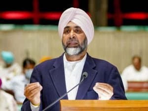 Read more about the article मनप्रीत बादल ने कांग्रेस से दिया इस्तीफा 7 साल पहले अपनी पार्टी PPA का किया था विलय, अब भाजपा में जाने की तैयारी