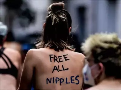 Read more about the article Free the Nipple: फेसबुक और इंस्टाग्राम पर न्यूड सेल्फी भी डाल सकेंगे कुछ लोग, दशकों पुराना प्रतिबंध हटाने जा रहा है मेटा