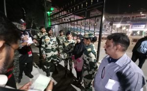 Read more about the article लूडो में भारतीय लड़के से दिल हारी पाकिस्तानी युवती नेपाल में दोनों शादी करके बेंगलुरु पहुंचे लड़की को गिरफ्तार कर पाक भेजा