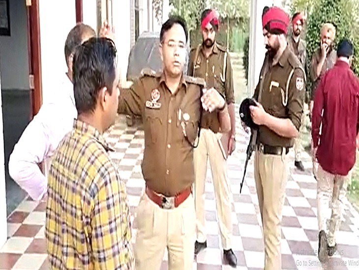 You are currently viewing पंजाब में पूर्व विधायक को बनाया बंधक कार में आए बदमाशों ने पहले मंगत राय को पीटा फिर मांगी 50 लाख फिरौती