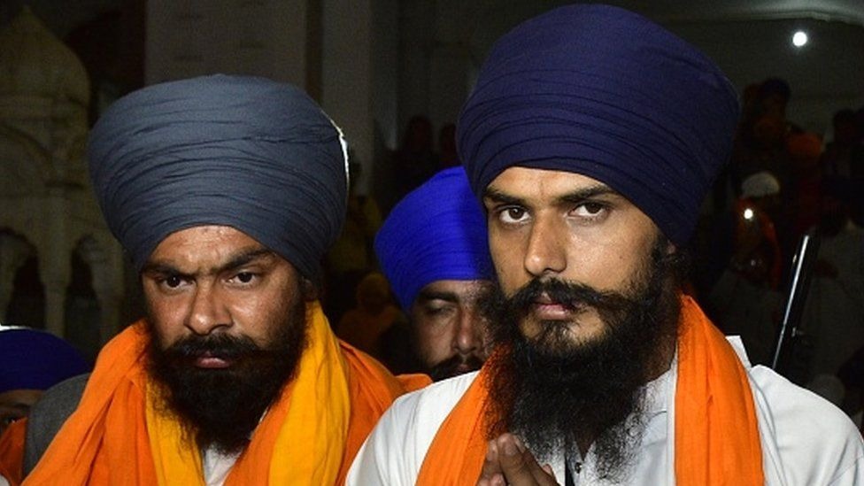 Read more about the article Amritpal Singh पहुंचे गोल्डन टेंपल:अजनाला हिंसा पर बोले- हमें सैद्धांतिक तौर पर कोई गलत साबित कर दे, झुक जाएंगे