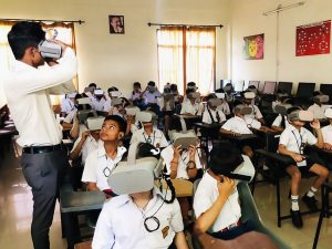 Read more about the article इनोसेंट हार्ट्स में मेटावर्स  इमर्सिव लर्निंग प्रोग्राम 360VR  का आयोजन