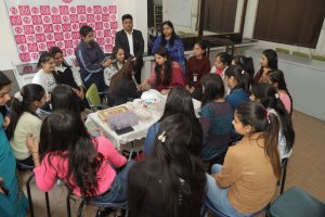 Read more about the article पीसीएम एसडी कॉलेज फॉर वूमेन, जालंधर के कॉस्मेटोलॉजी विभाग ने ऐक्रेलिक नेल एक्सटेंशन और नेल आर्ट पर वर्कशॉप का आयोजन किया
