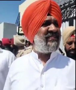 Read more about the article वोटिंग के दिन AAP विधायक टौंग का काफिला रोकने पर  कांग्रेस MLA शेरोवालिया पर FIR